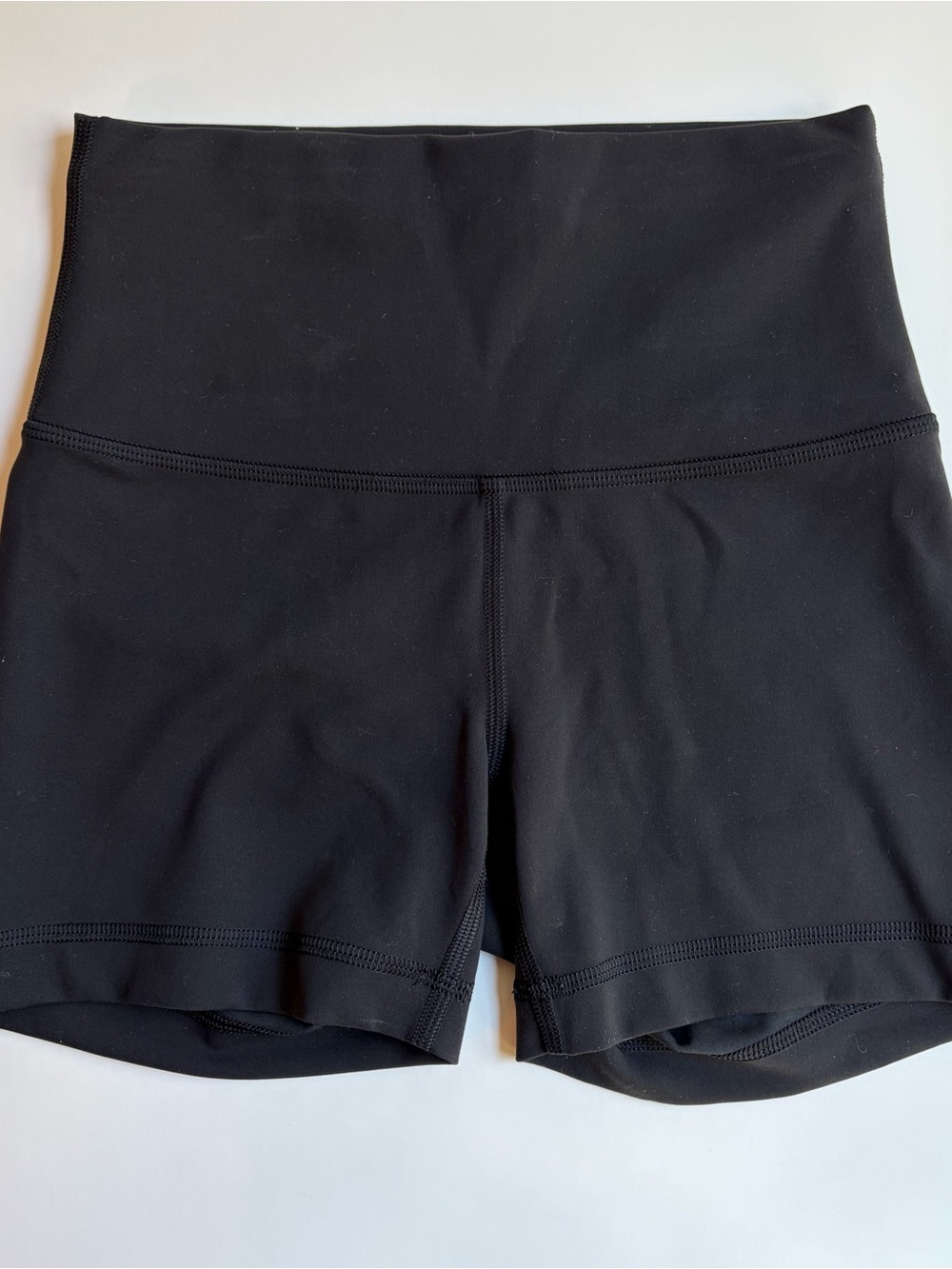 lululemon athletica Black High-Rise Wunder Train 4” inseam Athletic Shorts